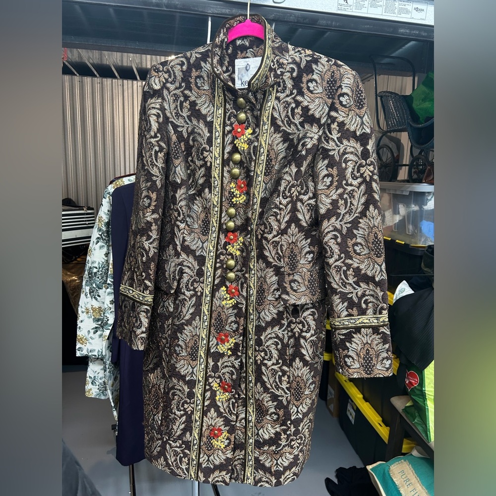 Kenzie Brocade Jacket with Gold and Red Details